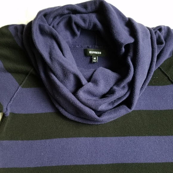 Express Short-Sleeved Cowl Neck Sweater, Size M - Picture 4 of 7